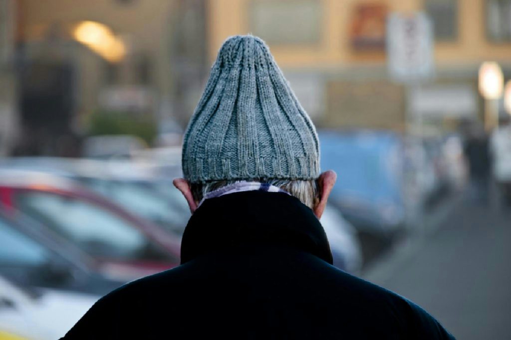 Mantenere le orecchie pulite e protette: consigli pratici per prevenire fastidi e infezioni